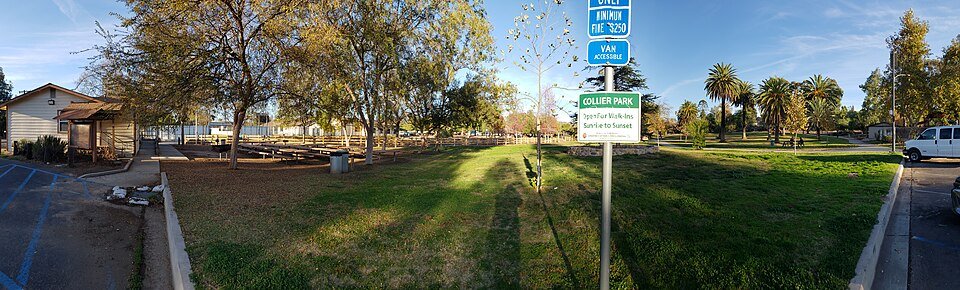 A wide panorama of the lawn and picnic area at Collier Park in Ramona